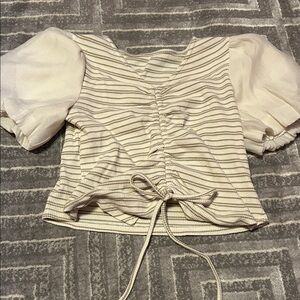 🌷2 for $20🌷Striped Puff Sleeve Top